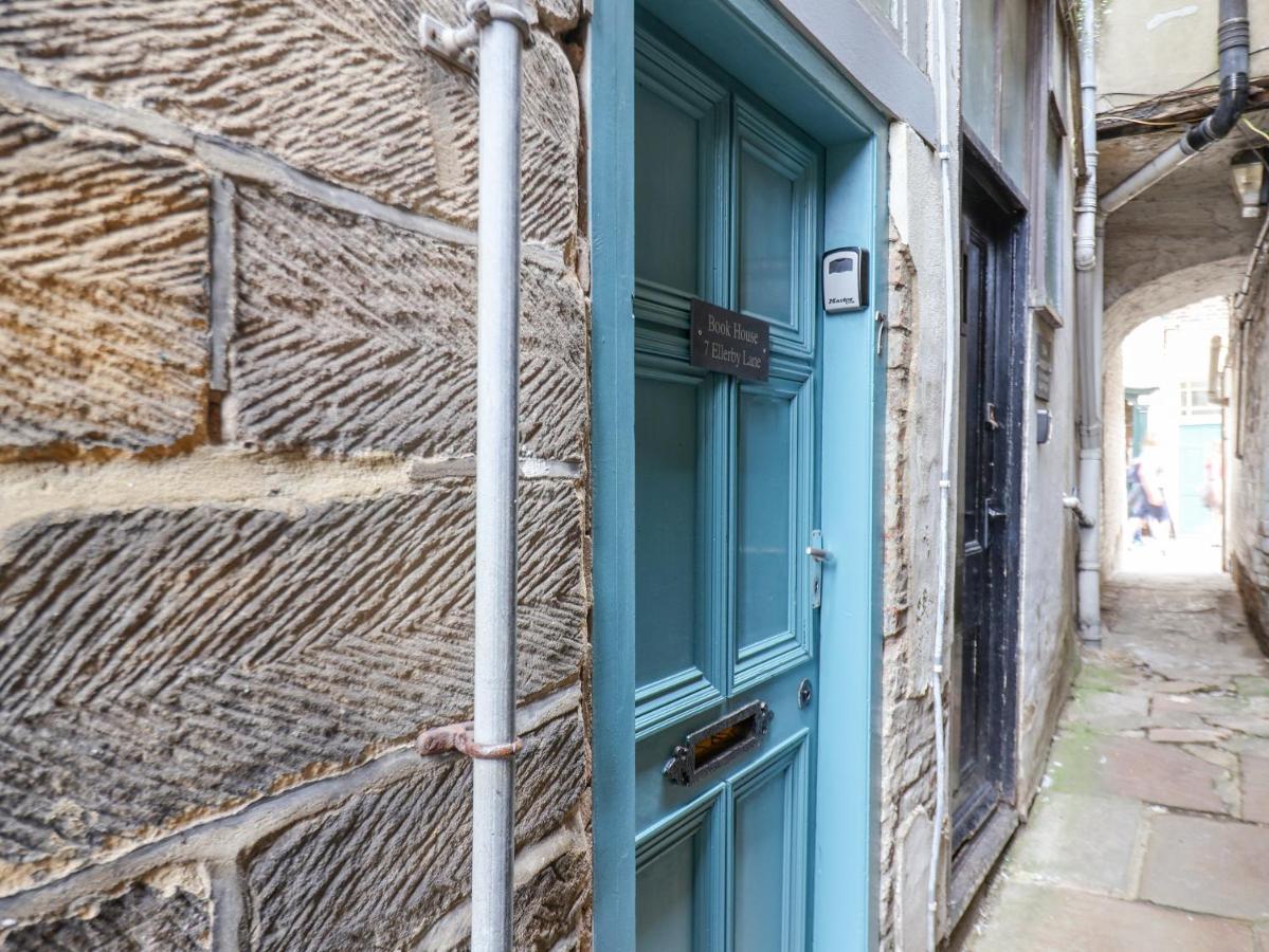 Book House Apartamento Whitby Exterior foto