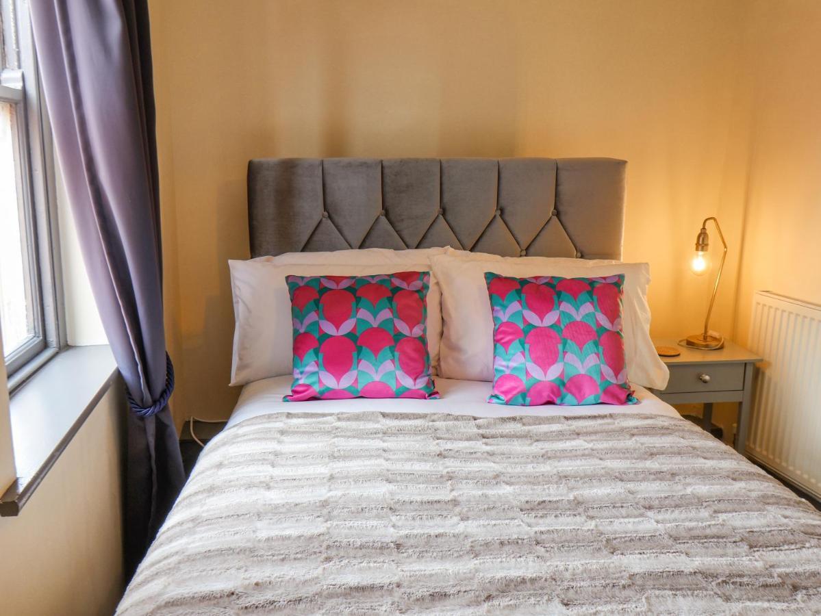 Book House Apartamento Whitby Exterior foto